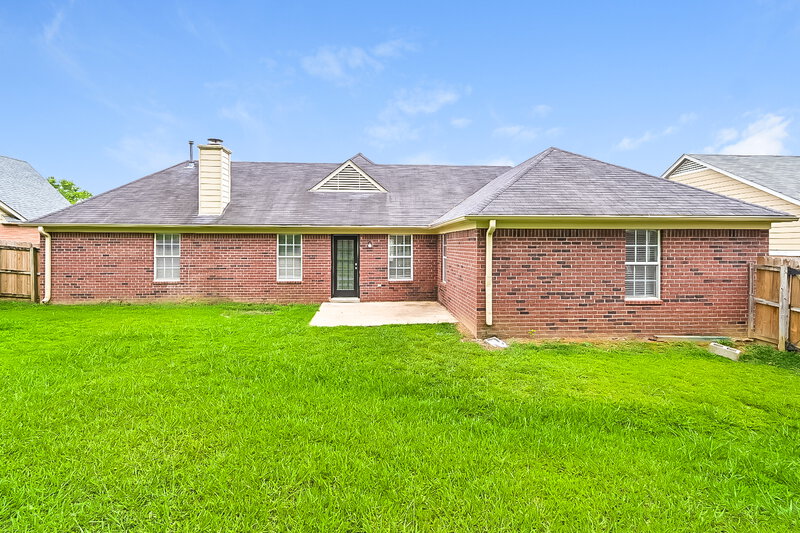1,680/Mo, 1940 Thomas St Horn Lake, MS 38637 Rear View