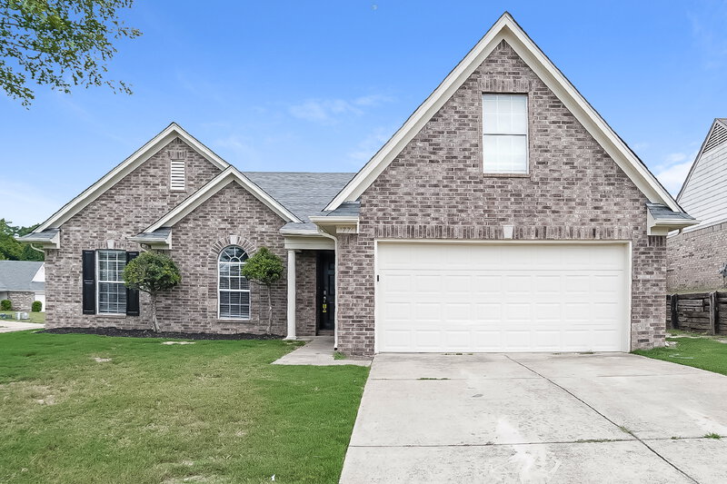 2,040/Mo, 1776 Cresent Ln Southaven, MS 38671 External View