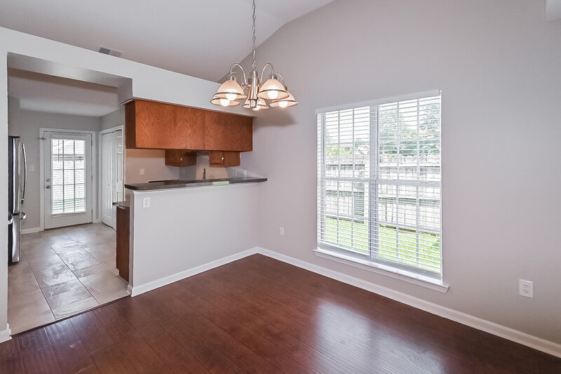 1,800/Mo, 10630 Pecan Vw Olive Branch, MS 38654 Dining Room View