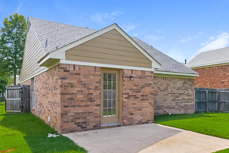 1,800/Mo, 10630 Pecan Vw Olive Branch, MS 38654 Rear View