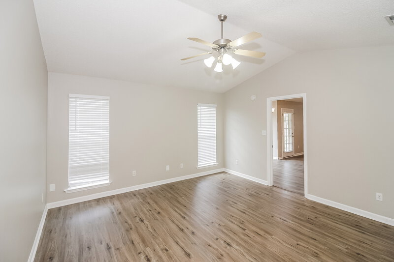 2,630/Mo, 6465 White Hawk Ln Olive Branch, MS 38654 Main Bedroom View 2