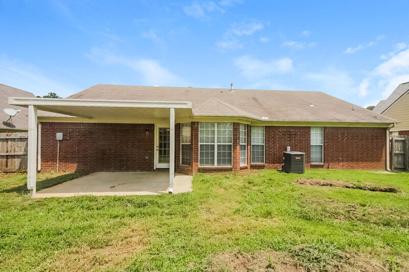 2,630/Mo, 6465 White Hawk Ln Olive Branch, MS 38654 Rear View