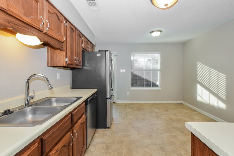 1,520/Mo, 1663 Ranmar Dr Cordova, TN 38016 Kitchen View