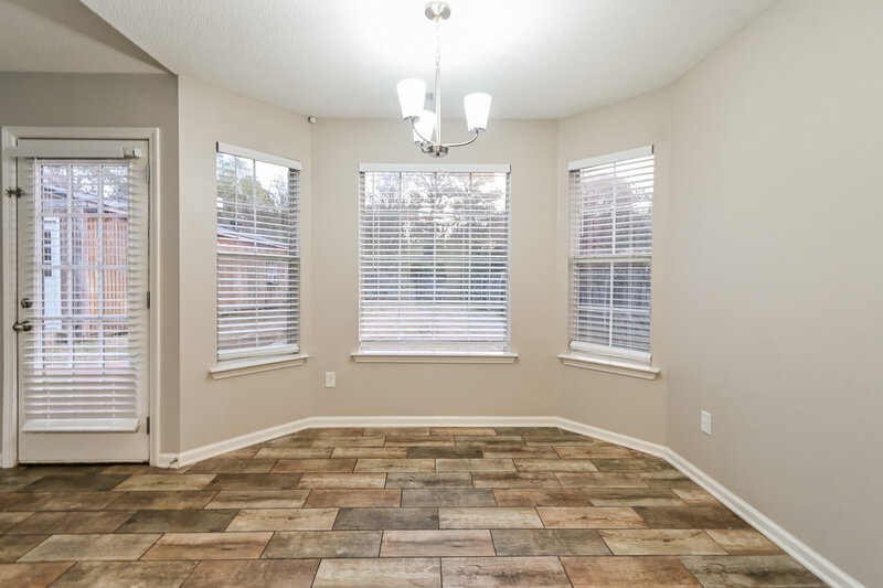 1,930/Mo, 3022 N Wren St Hernando, MS 38632 Dining Room View