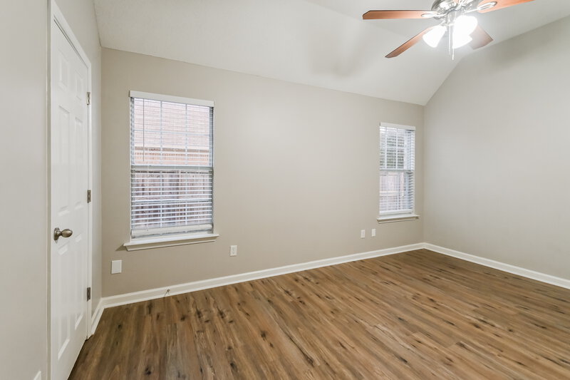1,930/Mo, 3022 N Wren St Hernando, MS 38632 Main Bedroom View