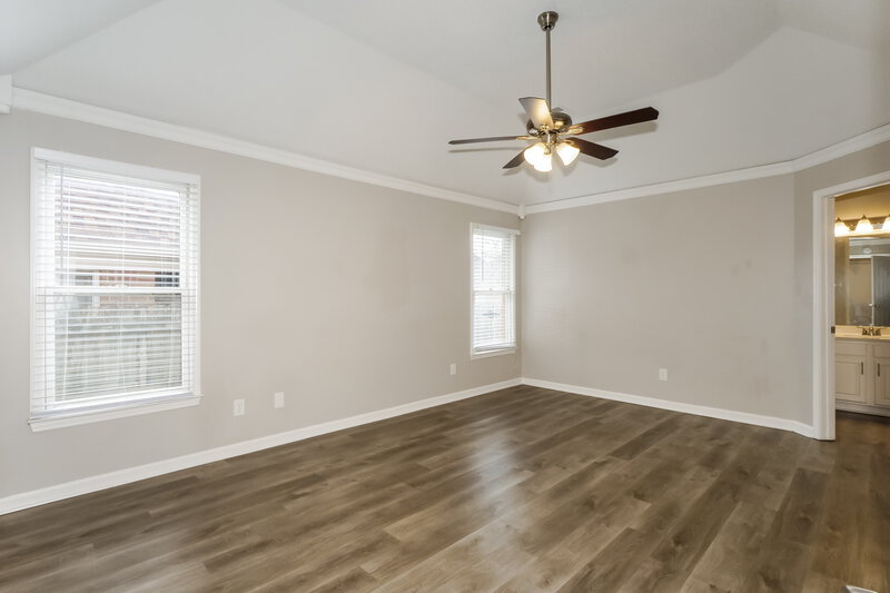 2,170/Mo, 9261 Chimneyrock Blvd Cordova, TN 38016 Main Bedroom View 2