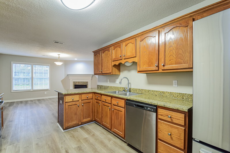 2,130/Mo, 4351 Zachary St Millington, TN 38053 Kitchen View 2