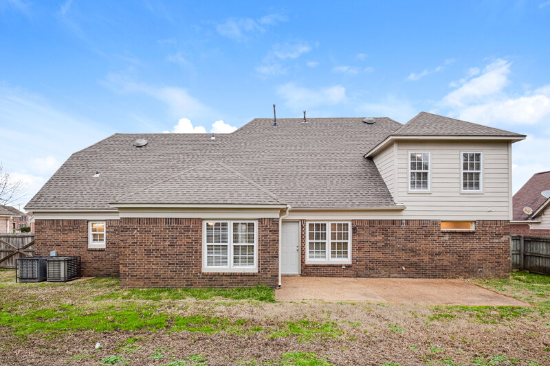 2,130/Mo, 4351 Zachary St Millington, TN 38053 Rear View