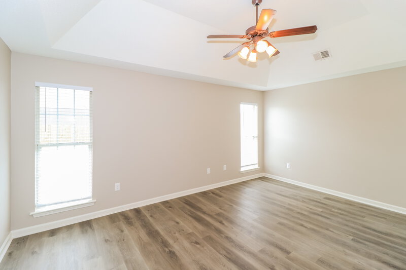 1,780/Mo, 5763 Hunters Chase Dr Southaven, MS 38672 Main Bedroom View