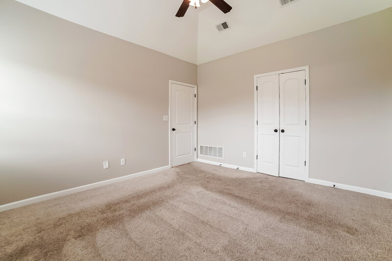 2,275/Mo, 3173 Greenhouse Dr Southaven, MS 38672 Main Bedroom View