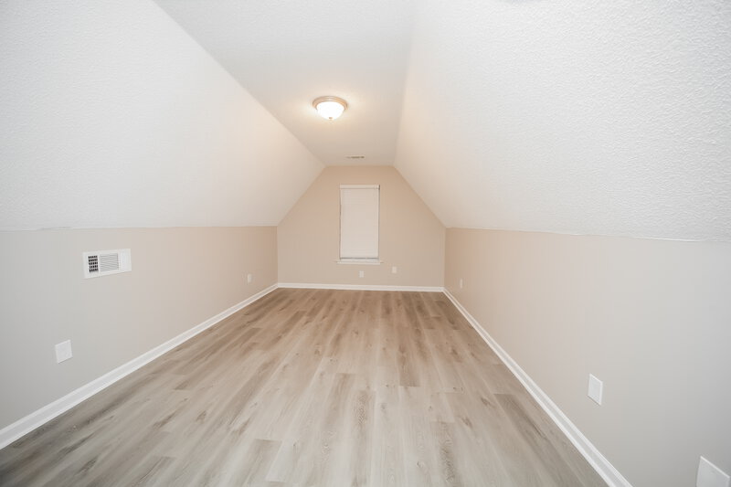1,690/Mo, 5616 Sparrow Run Olive Branch, MS 38654 Bedroom View 4