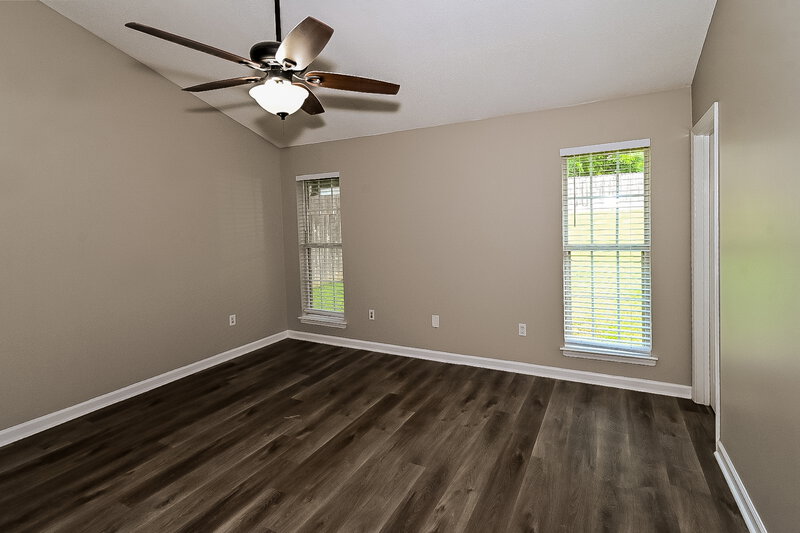 1,935/Mo, 1420 Peppermill Dr N Southaven, MS 38671 Main Bedroom View