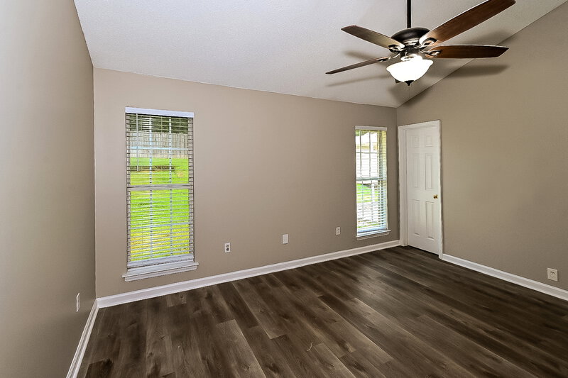 1,935/Mo, 1420 Peppermill Dr N Southaven, MS 38671 Main Bedroom View 2