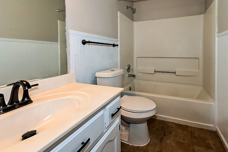 1,935/Mo, 1420 Peppermill Dr N Southaven, MS 38671 Bathroom View