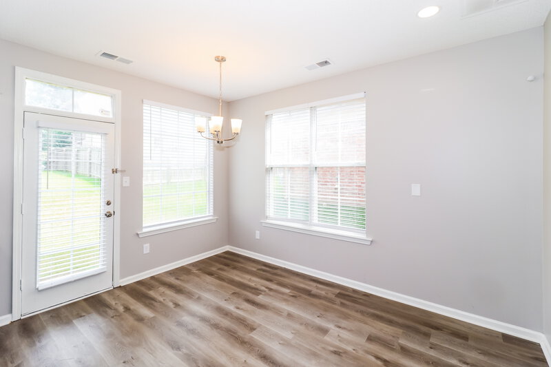 2,085/Mo, 4572 Tulip Bend Dr Bartlett, TN 38135 Dining Room View