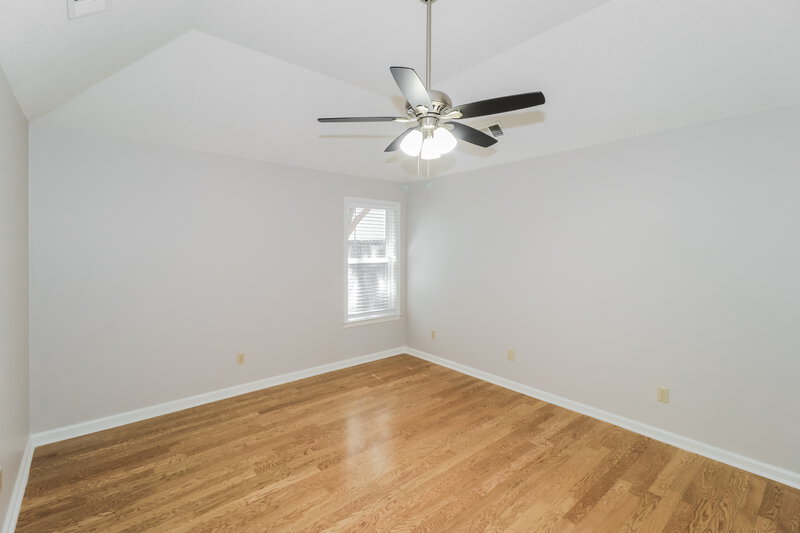 1,925/Mo, 7439 Overcreek Ln Bartlett, TN 38133 Main Bedroom View