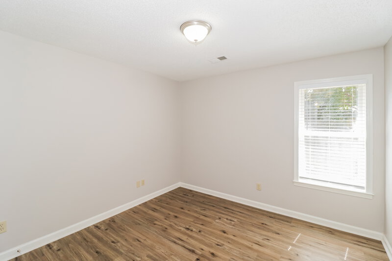 1,925/Mo, 7439 Overcreek Ln Bartlett, TN 38133 Bedroom View 2
