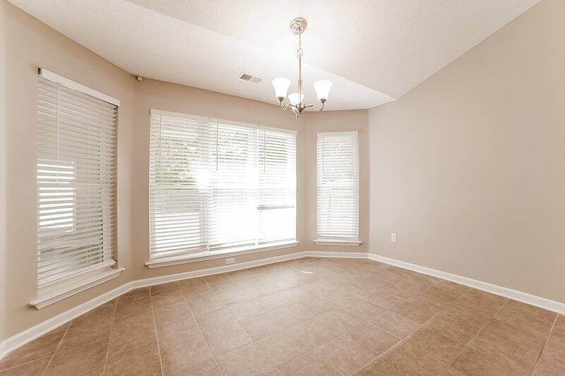 2,710/Mo, 7089 Willow Point Dr Horn Lake, MS 38637 Dining Room View