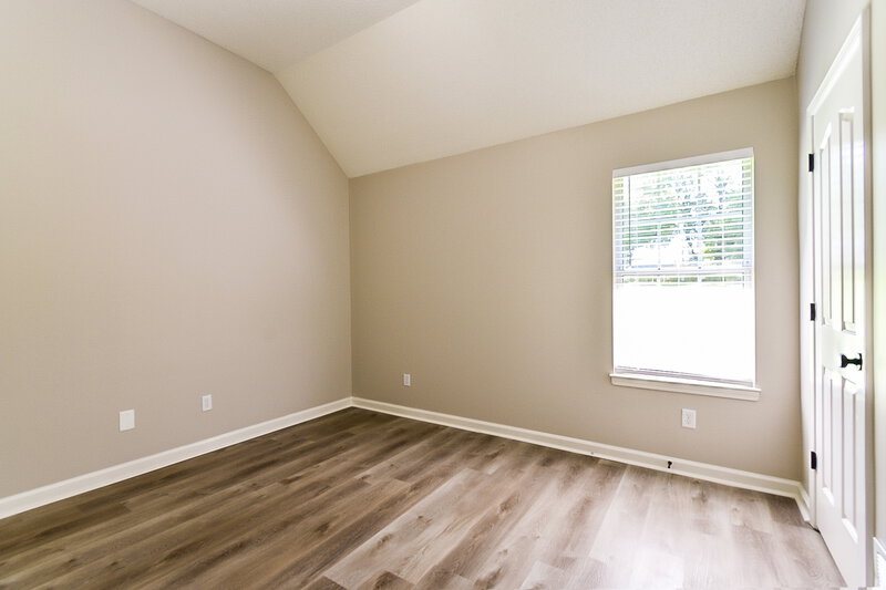 2,430/Mo, 5673 Grove Ln Horn Lake, MS 38637 Bedroom View 2