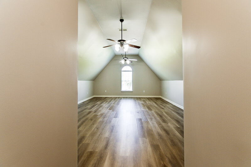 2,430/Mo, 5673 Grove Ln Horn Lake, MS 38637 Bedroom View 4