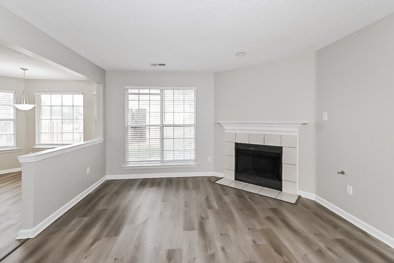 1,880/Mo, 5911 Magnolia Lakes Dr Olive Branch, MS 38654 Living Room View