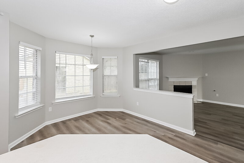 1,880/Mo, 5911 Magnolia Lakes Dr Olive Branch, MS 38654 Breakfast Nook View