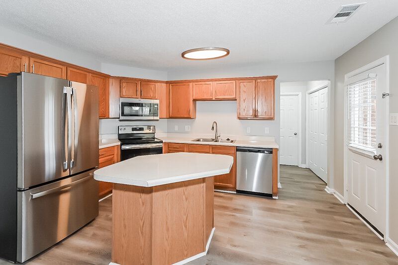 1,880/Mo, 5911 Magnolia Lakes Dr Olive Branch, MS 38654 Kitchen View