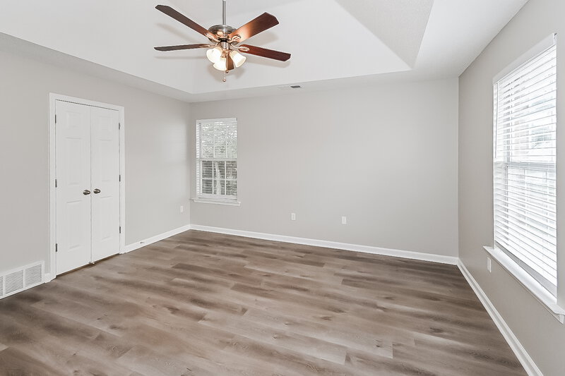 1,880/Mo, 5911 Magnolia Lakes Dr Olive Branch, MS 38654 Main Bedroom View 2