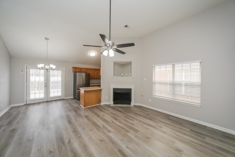 1,580/Mo, 2731 Maggie Woods Pl Arlington, TN 38002 Living Room View