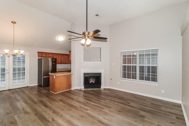 1,495/Mo, 2731 Maggie Woods Pl Arlington, TN 38002 Living Room View 2