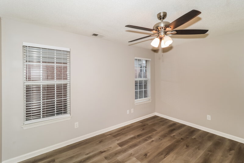 1,495/Mo, 2731 Maggie Woods Pl Arlington, TN 38002 Main Bedroom View