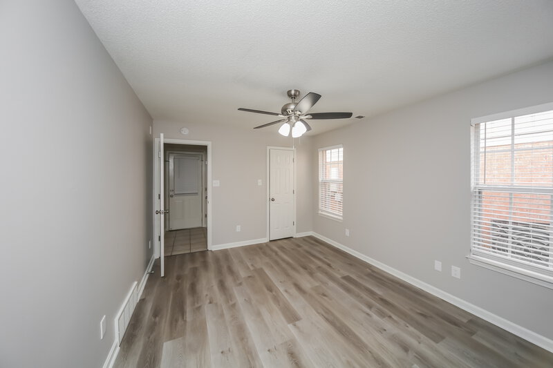 1,580/Mo, 2731 Maggie Woods Pl Arlington, TN 38002 Main Bedroom View 2