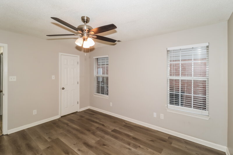 1,495/Mo, 2731 Maggie Woods Pl Arlington, TN 38002 Main Bedroom View 2