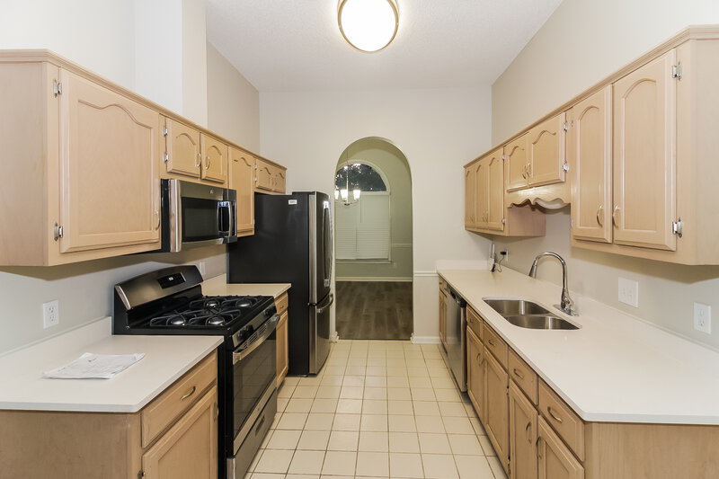 2,890/Mo, 636 Old River Cv Cordova, TN 38018 Kitchen View