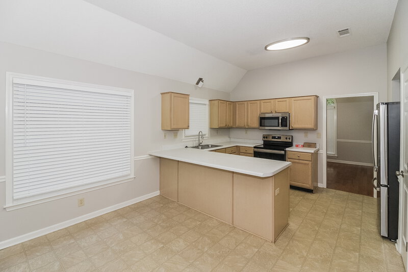 1,920/Mo, 1502 Appling Wood Cv S Cordova, TN 38016 Breakfast Nook View