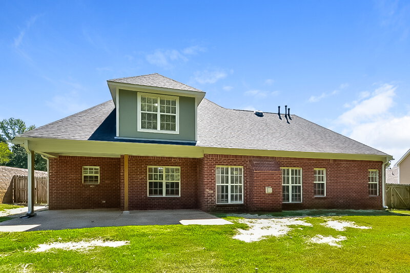 2,575/Mo, 2007 Westwind Dr Nesbit, MS 38651 Rear View