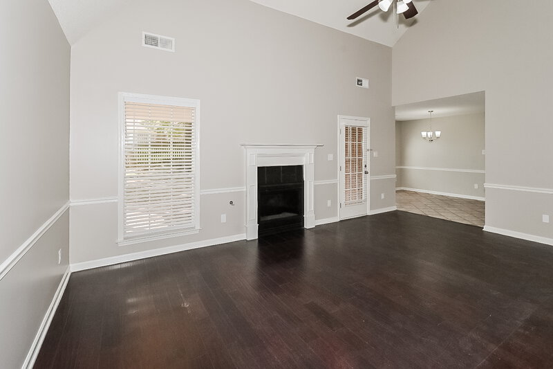 2,250/Mo, 5759 Michaelson Dr Olive Branch, MS 38654 Living Room View