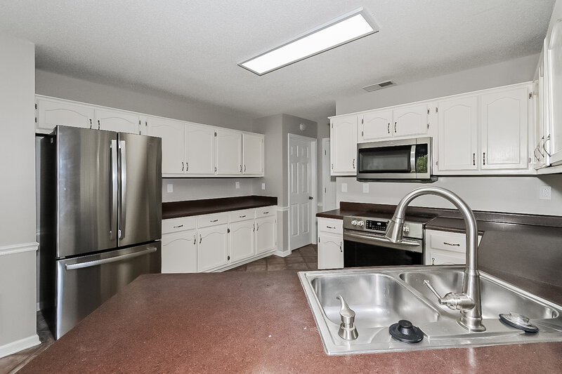 2,250/Mo, 5759 Michaelson Dr Olive Branch, MS 38654 Kitchen View 3