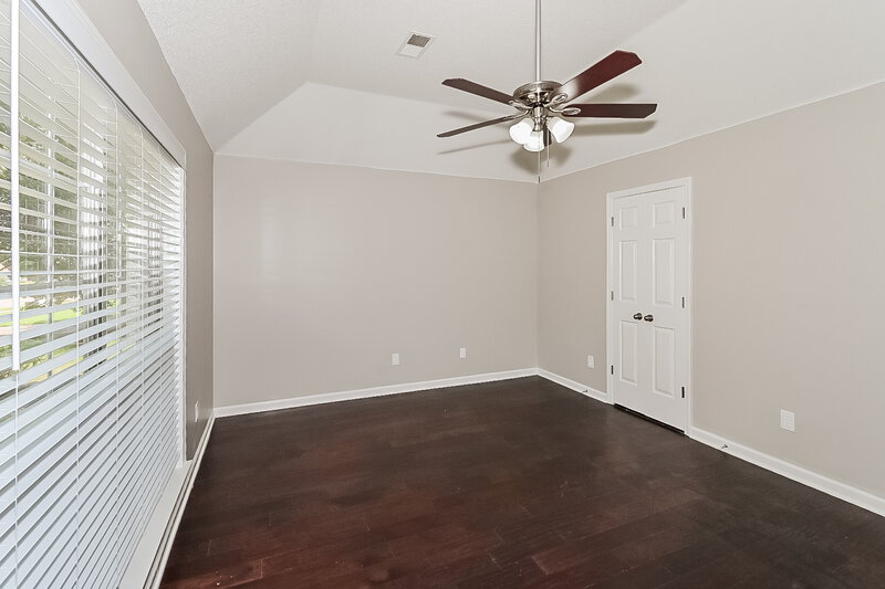2,250/Mo, 5759 Michaelson Dr Olive Branch, MS 38654 Main Bedroom View 2