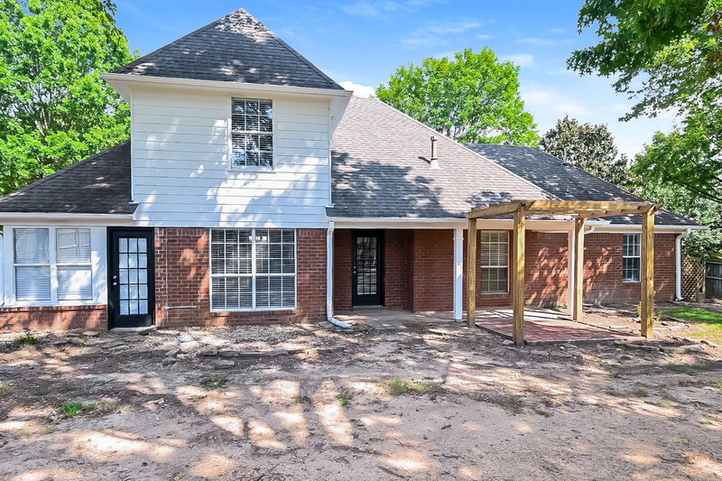 2,250/Mo, 5759 Michaelson Dr Olive Branch, MS 38654 Rear View