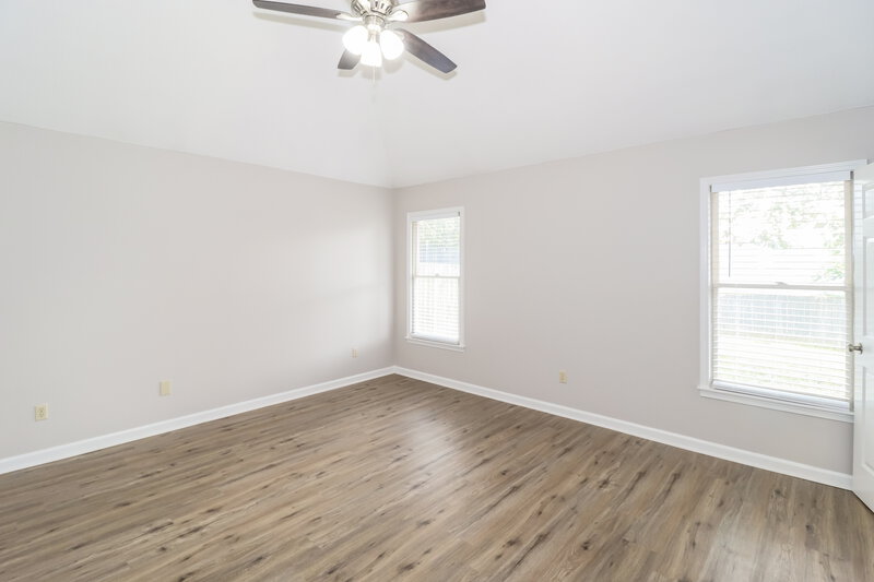 1,965/Mo, 1501 Cider House Ln Cordova, TN 38016 Main Bedroom View