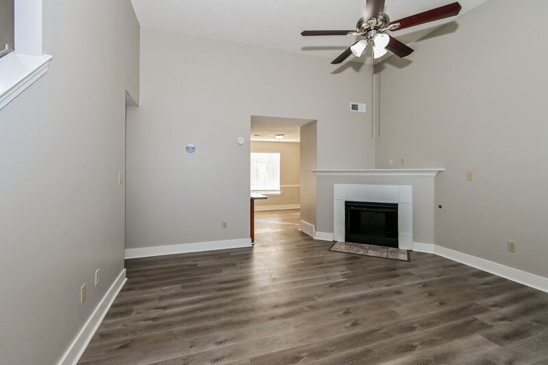 2,520/Mo, 7355 Lucia Ln Walls, MS 38680 Living Room View