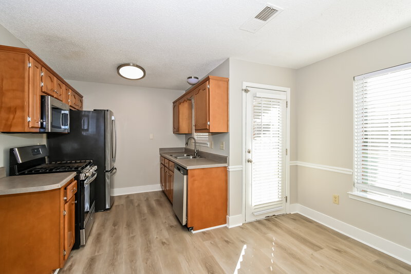 2,520/Mo, 7355 Lucia Ln Walls, MS 38680 Dining Room View