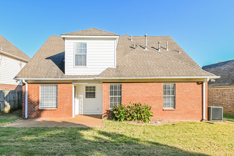 2,520/Mo, 7355 Lucia Ln Walls, MS 38680 Rear View