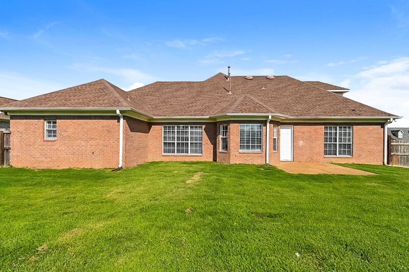 1,925/Mo, 4195 Amherst Dr Olive Branch, MS 38654 Rear View