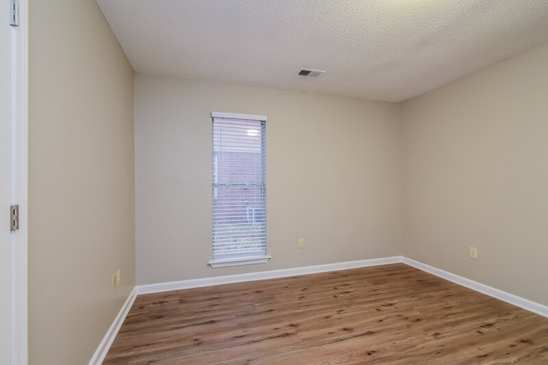 1,555/Mo, 5580 Kaitlyn Dr E Walls, MS 38680 Bedroom View 3