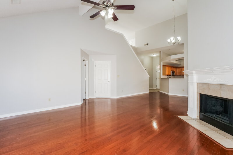 2,005/Mo, 1700 Torrington Ct Cordova, TN 38016 Living Room View 2