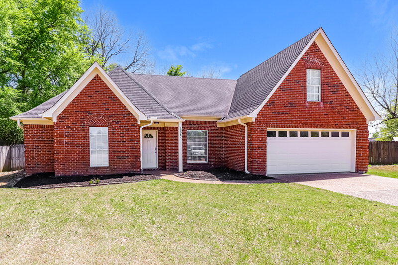 2,015/Mo, 10087 Keely Dr Olive Branch, MS 38654 Front View
