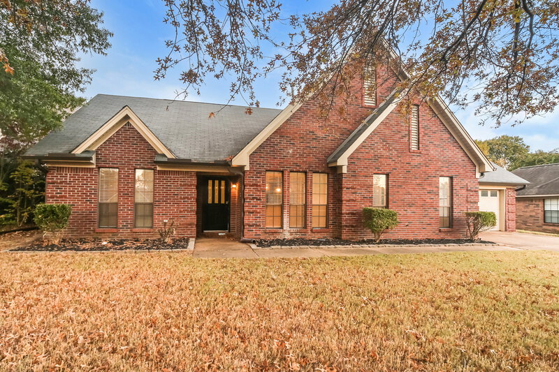 3,180/Mo, 7418 Fox Meadow Dr Olive Branch, MS 38654 Front View