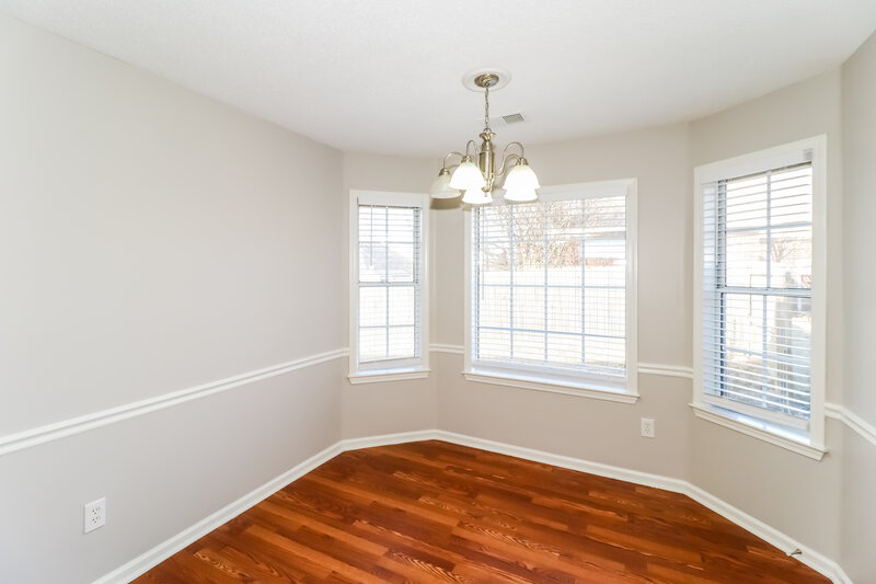 1,980/Mo, 15 Oakland Woods Cv Oakland, TN 38060 Floorplan View 2